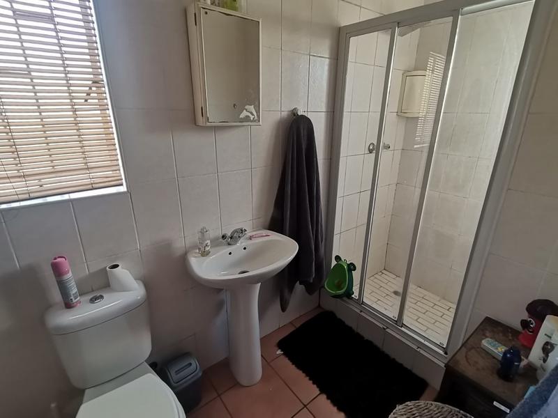 2 Bedroom Property for Sale in Vaalpark Free State